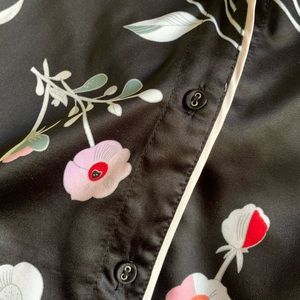 ADORABLE pajama set ❤️❤️🤩